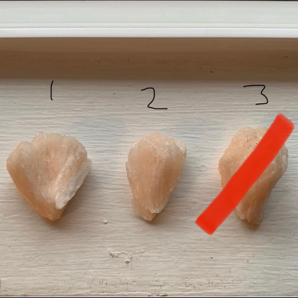 Stilbite - Picture 2 of 4